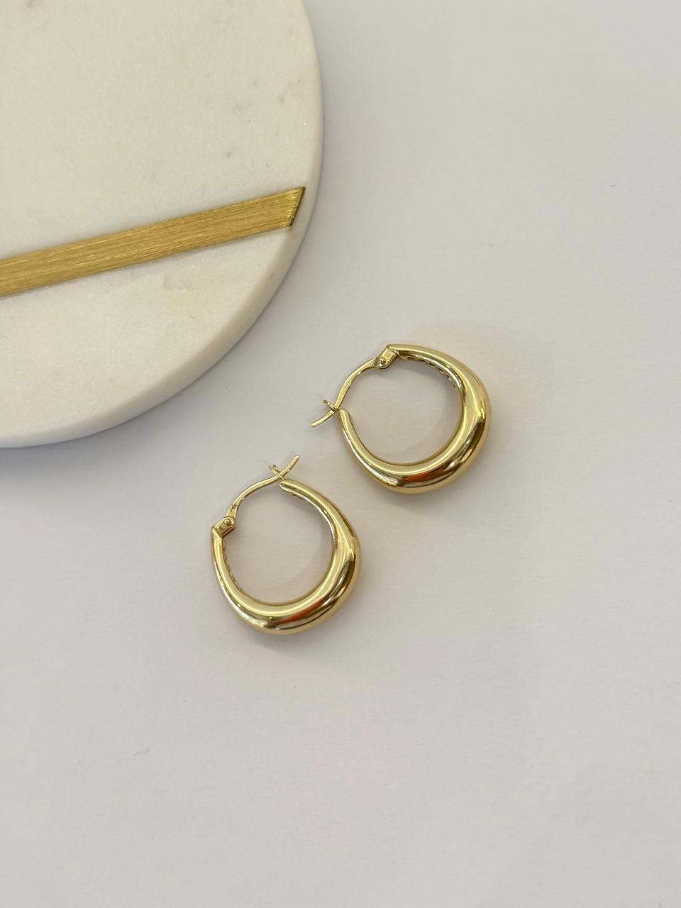 HOOPS MEDIANOS LISOS 14K 7.1G